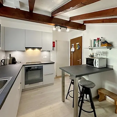 Sunny Lily Facing The Swiss Alps - Montana Appartement *