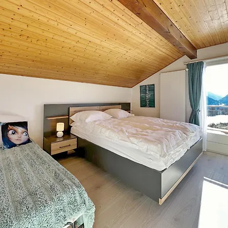 Sunny Lily Facing The Swiss Alps - Montana * Crans-Montana